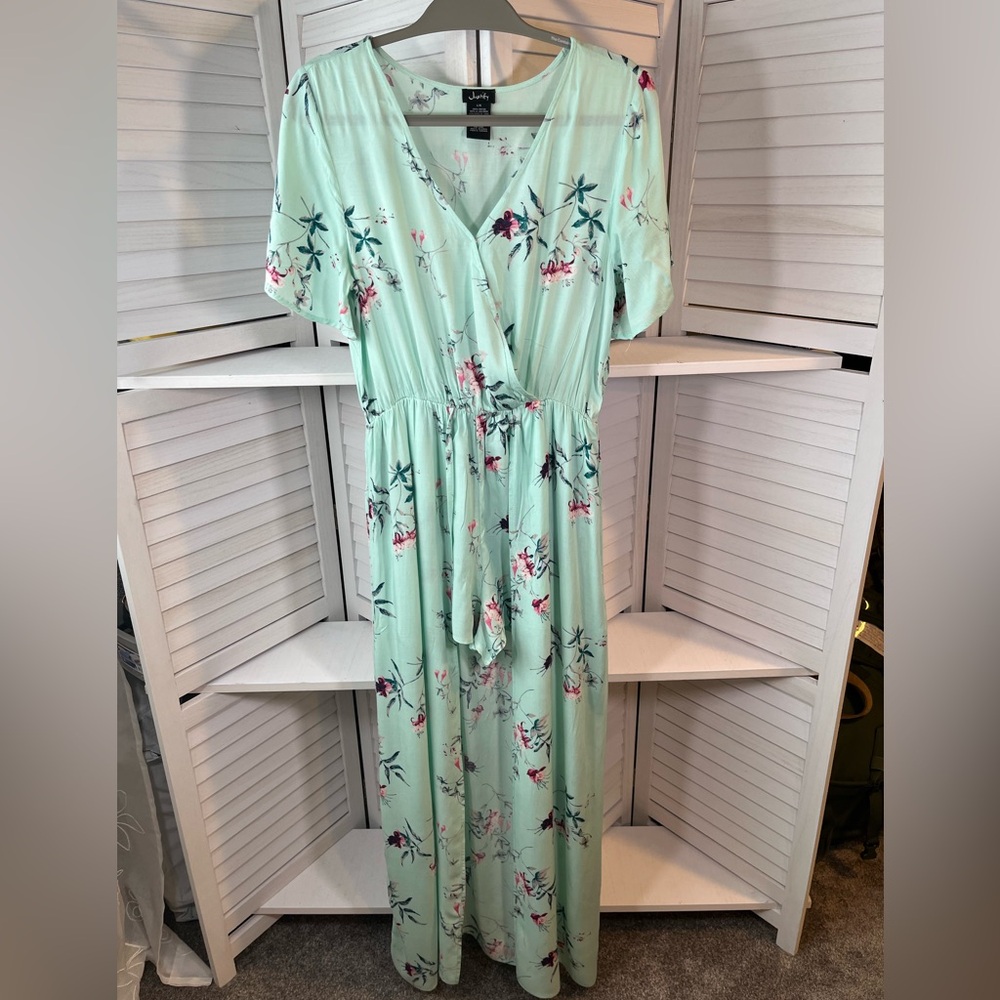 NWOT JUSTIFY ROMPER